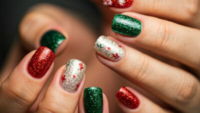 Suggest Some Popular Nail Designs for You This Christmas 2024